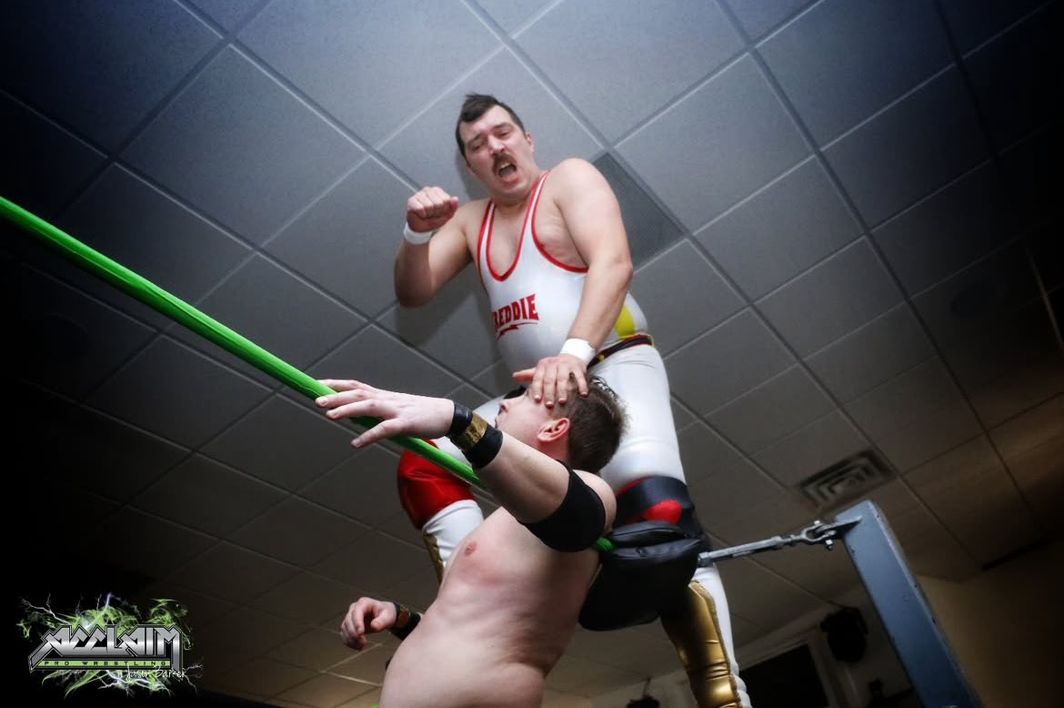 .@LuchaFreddie &amp; Deeno Benjamin

#ottawa #myottawa #ottawaevents #wrestling #prowrestling #indiewrestling #ilovewrestling #ontarioindies #canadianindies #canadianwrestling #wwe #aew #tnawrestling #ottawawrestling #apw #acclaimprowrestling #freddiemercurio #deenobenjamin