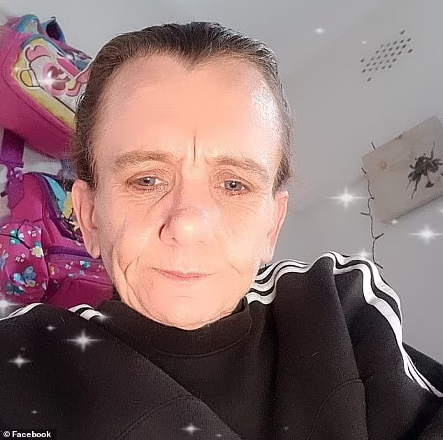 TrueCrimeUpdat's tweet photo. Kristy Banister, 44, was found with severe burns in a stairwell of a unit block on Vicliffe Avenue in #Campsie, #Sydney, on Monday afternoon

Emergency services discovered her around 3pm, and despite being rushed to Concord Hospital, she died later that evening

A resident reported hearing shrieking prior to her discovery and alleged that Banister had cut herself before dousing herself in petrol

Complaints about her behavior had been ongoing for over five years, including issues related to drug use and illegal tenants

Police are treating the incident as self-harm

🙏#TrueCrime
Please share to spread awareness
DISCLAIMER: The information shared is based on initial reports, may not be fully verified, and is presented as alleged. Details are subject to change as investigations proceed