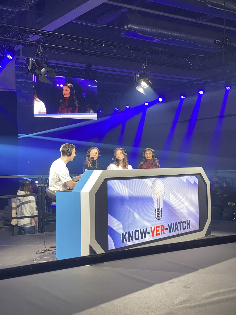 this weekend was unbelievable 🥹 thank you so much to everyone i got to spend time with!! my overwatch va family, blizzard pals, owcs friends, exo teammates, YOU GUYS and the wonderful people at @dreamhack that made it all come together 🫶