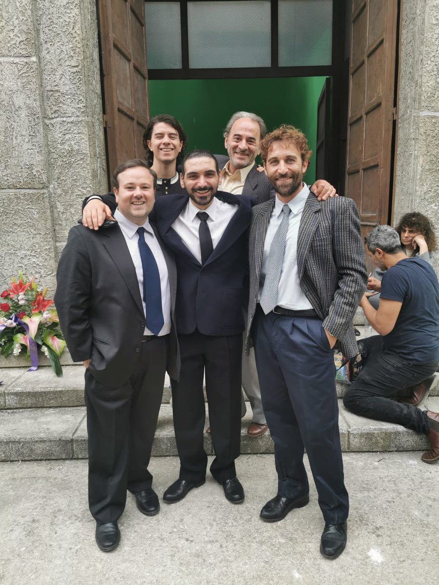 striano18's tweet image. Che ne dite degli episodi 5-6 dell’AMICA GENIALE?

@salvatore_striano #amicageniale #backstage #funerale #mybrilliantfriend
