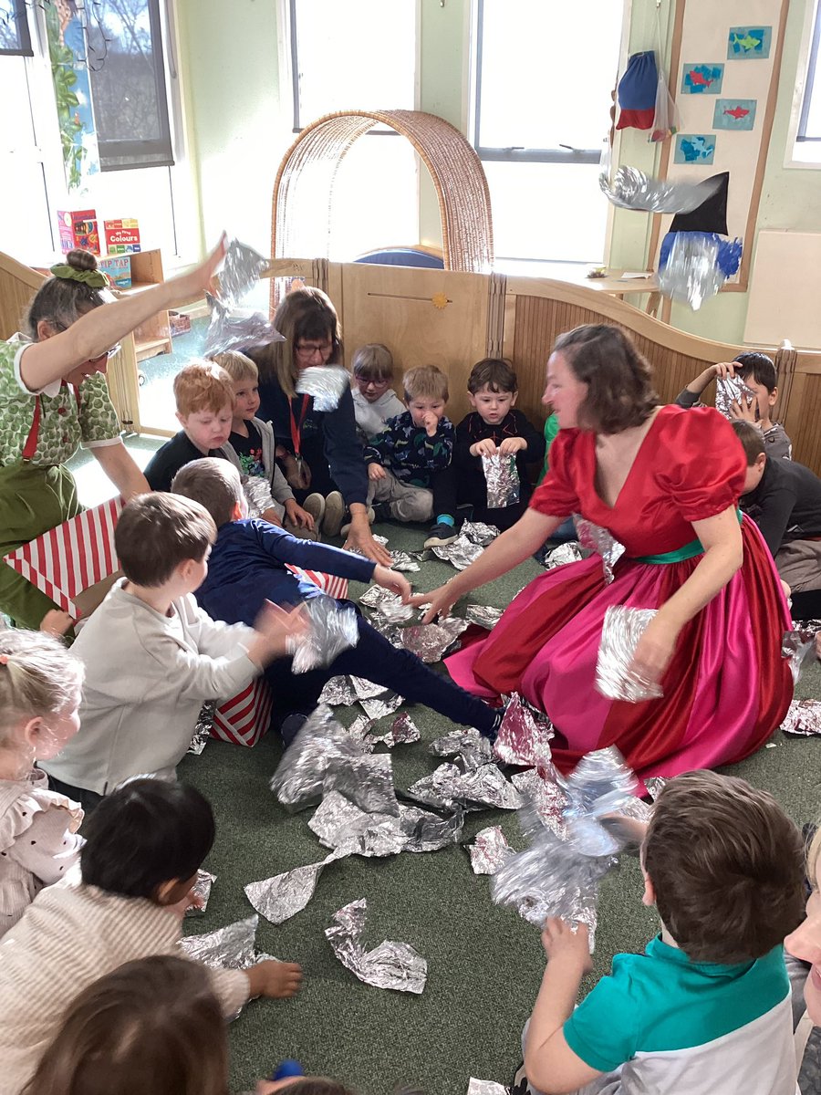 Nursery enjoyed their visit from <a href="/DirlbaneTheatre/">Dirliebane Theatre Company</a> and can’t wait for their trip to see Cinnamon Sisters! #BeingOurBest