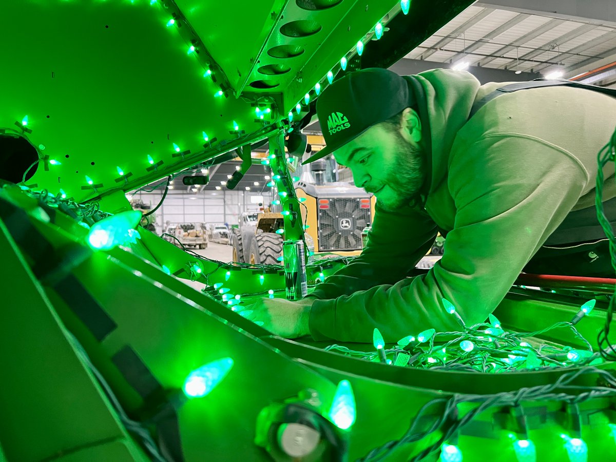 Our annual decorating project has begun! The Michigan Service team has started work on this year’s Christmas Combine, which debuts on Wednesday, November 27th and will be lit through Christmas. Stop by our Michigan, ND store right along Highway 2 to see the final results!