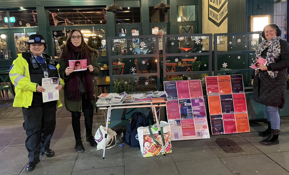 Sara_Conway3's tweet photo. Great to be out in North Finchley this afternoon with @MPSRTPC on the first day of #16DaysOfActivism2024 raising awareness outside  @BarnetCouncil’s safe haven pilot at The Bohemia https://t.co/dJxaSFJpAB