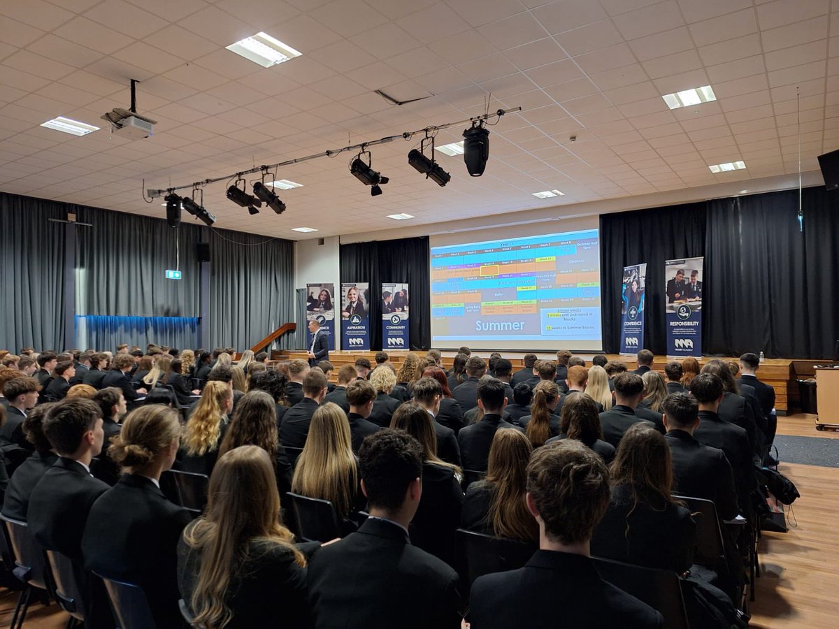 MaltbyAcademy's tweet image. Y11 assembly was delivered by Mr Cooper today, looking over the timetable of the remaining part of the academic year - with some key messages shared for our Year 11 students.  
#achieve #gradechasers