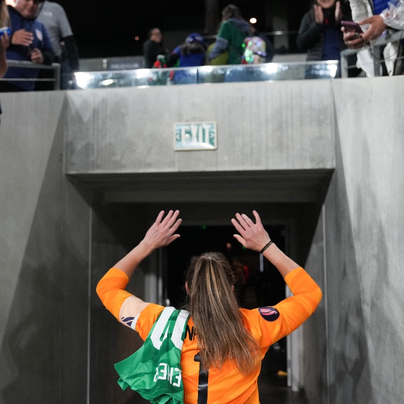 USWNT's tweet photo. Two-time FIFA Women's World Cup champion and 2024 Olympic gold medalist Alyssa Naeher announces her retirement from international soccer.

The two games in Europe during this international window will be her last for the USWNT.

#ThankYouAlyssa