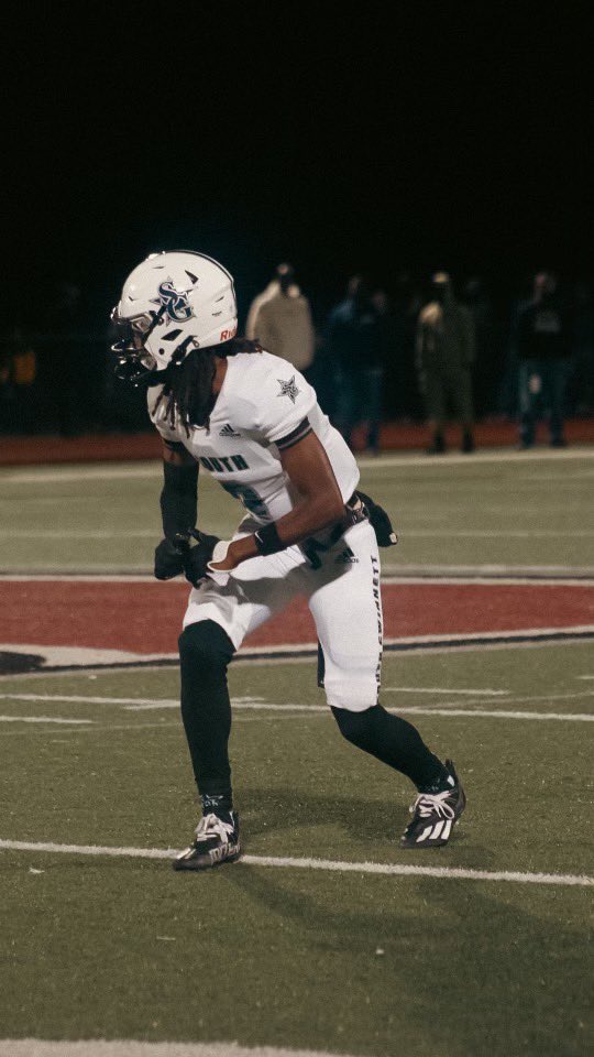 Desmonte Brown (@desmontebrown_) on Twitter photo Junior Szn Highlights!!
hudl.com/v/2QyB0f
<a href="/CoachBryanLamar/">Bryan Lamar</a> <a href="/CoachQwright/">Coach Q</a> <a href="/CoachM_Gray/">Michael Gray</a> <a href="/Qchavis7/">Coach Chavis</a> <a href="/zaymartin2410/">Coach Martin</a> <a href="/nickgrosso_1/">Coach Grosso</a> <a href="/BCWright52/">Coach Wright M.Ed</a> <a href="/Qfalk/">Quincy Falker - Coach Q</a> <a href="/RecruitGeorgia/">Recruit Georgia</a> Junior Szn Highlights!!
hudl.com/v/2QyB0f
<a href="/CoachBryanLamar/">Bryan Lamar</a> <a href="/CoachQwright/">Coach Q</a> <a href="/CoachM_Gray/">Michael Gray</a> <a href="/Qchavis7/">Coach Chavis</a> <a href="/zaymartin2410/">Coach Martin</a> <a href="/nickgrosso_1/">Coach Grosso</a> <a href="/BCWright52/">Coach Wright M.Ed</a> <a href="/Qfalk/">Quincy Falker - Coach Q</a> <a href="/RecruitGeorgia/">Recruit Georgia</a>