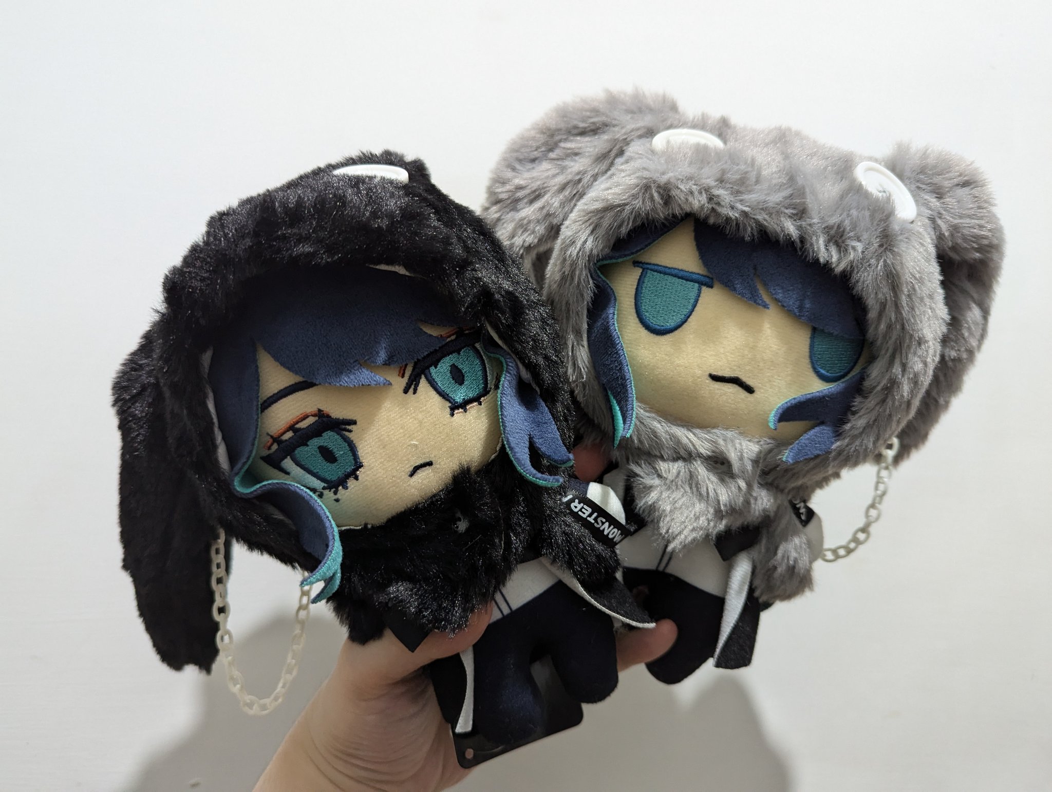 【ほぼ新品】Ado パペット ぬいぐるみ はちゃん 髪飾り付き Ado Official Shop】