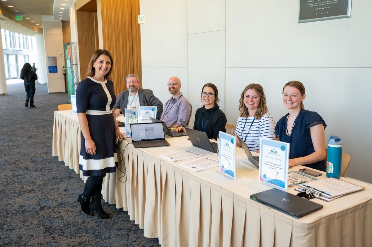 CDC Director tweet media