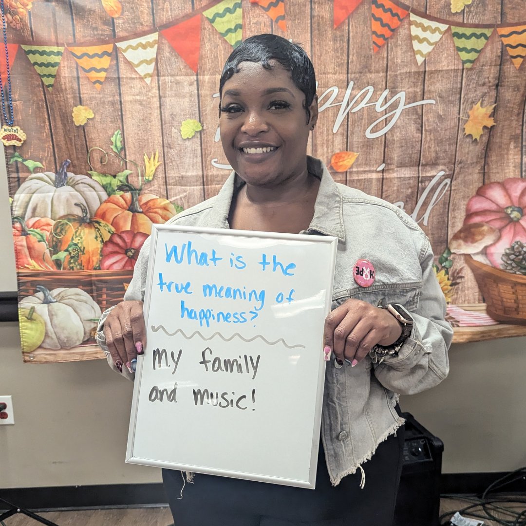 PACESEMI's tweet image. What advice would you give your younger self? “Stick up for yourself and do not let people walk all over you.”
We asked our participants and employees some questions – here’s what they had to say.
#givingtuesday #givingtuesdaydetroit #qandasession #questions #advice