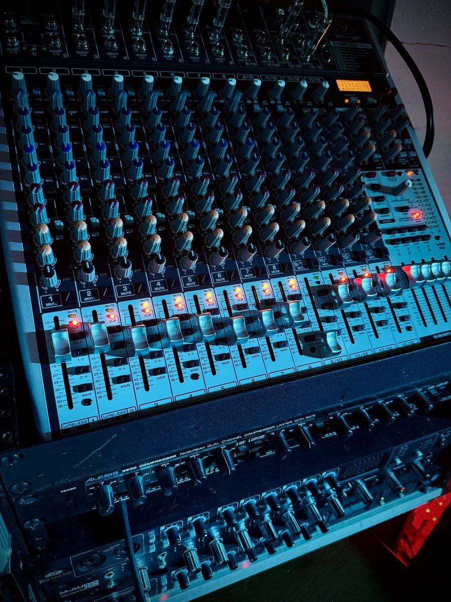 GhostNoteRec_'s tweet image. Happy Monday, everybody! You all &amp;amp; your families have a great week ahead 🤟🏻
#HappyMonday #HaveAGreatDay #HaveAGreatWeek