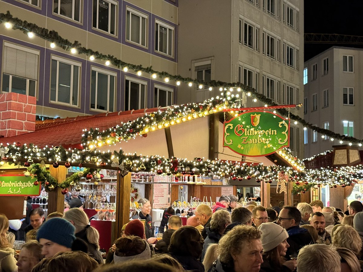 Guy Hoeks tweet media