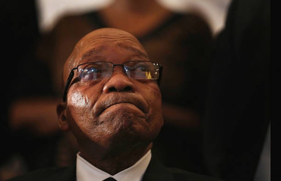 Felix Hlophe waze wasenza inhlekisa ne Ladies House, sizoyithini ke le