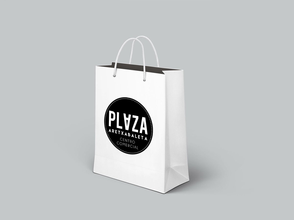 La_Facto's tweet photo. Centro Comercial Plaza ya tiene nueva identidad. Diseño corporativo sencillo, moderno y con mucho estilo para destacar en cada detalle. https://t.co/QGsxNqFG1w
