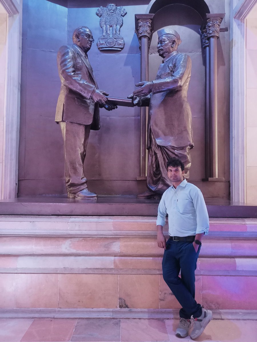 Bheem Baudh (@bheem_baudh) on Twitter photo рддрдорд╛рдо рджреЗрд╢ рджреБрдирд┐рдпрд╛ рдореЗрдВ рд▓реЛрдХрддрдВрддреНрд░ рдкрд╕рдВрдж рд▓реЛрдЧреЛ рдХреЛ рд╕рдВрд╡рд┐рдзрд╛рди рджрд┐рд╡рд╕ рдХреА рдмрд╣реБрдд рдмрд╣реБрдд рдмрдзрд╛рдИ рд╢реБрднрдХрд╛рдордирд╛рдПрдВ,
рд╕рднреА рд╕реЗ рдЕрдкреАрд▓ рд╣реИ рдЖрдкрдХреЗ рдкрд╛рдареНрдпрдХреНрд░рдо рд╣реИ рдпрд╛ рдирд╣реАрдВ рдкрд░ рд╕рдВрд╡рд┐рдзрд╛рди рдЬрд░реВрд░ рдкрдврд╝рдирд╛ рдЬрд┐рдВрджрдЧреА рдореЗрдВ рдПрдХ рдмрд╛рд░ рдореМрдХрд╛ рдорд┐рд▓рддрд╛ рд░рд╣рд╛ рддреЛ рдмрд╛рд░ рдмрд╛рд░ рдкрдврд╝рдирд╛,
рдЬрд┐рд╕ рд╕рдВрд╡рд┐рдзрд╛рди рдХреЛ рдмрдирд╛рдиреЗ рдореЗрдВ 2 рд╡рд░реНрд╖ 11 рдорд╣реАрдирд╛ 18 рджрд┐рди рд▓рдЧрд╛ рдЙрд╕ рдЧреНрд░рдВрде рдХреЛ рдЖрдк рдПрдХ рджрд┐рди рдореЗрдВ рддрдорд╛рдо рджреЗрд╢ рджреБрдирд┐рдпрд╛ рдореЗрдВ рд▓реЛрдХрддрдВрддреНрд░ рдкрд╕рдВрдж рд▓реЛрдЧреЛ рдХреЛ рд╕рдВрд╡рд┐рдзрд╛рди рджрд┐рд╡рд╕ рдХреА рдмрд╣реБрдд рдмрд╣реБрдд рдмрдзрд╛рдИ рд╢реБрднрдХрд╛рдордирд╛рдПрдВ,
рд╕рднреА рд╕реЗ рдЕрдкреАрд▓ рд╣реИ рдЖрдкрдХреЗ рдкрд╛рдареНрдпрдХреНрд░рдо рд╣реИ рдпрд╛ рдирд╣реАрдВ рдкрд░ рд╕рдВрд╡рд┐рдзрд╛рди рдЬрд░реВрд░ рдкрдврд╝рдирд╛ рдЬрд┐рдВрджрдЧреА рдореЗрдВ рдПрдХ рдмрд╛рд░ рдореМрдХрд╛ рдорд┐рд▓рддрд╛ рд░рд╣рд╛ рддреЛ рдмрд╛рд░ рдмрд╛рд░ рдкрдврд╝рдирд╛,
рдЬрд┐рд╕ рд╕рдВрд╡рд┐рдзрд╛рди рдХреЛ рдмрдирд╛рдиреЗ рдореЗрдВ 2 рд╡рд░реНрд╖ 11 рдорд╣реАрдирд╛ 18 рджрд┐рди рд▓рдЧрд╛ рдЙрд╕ рдЧреНрд░рдВрде рдХреЛ рдЖрдк рдПрдХ рджрд┐рди рдореЗрдВ
