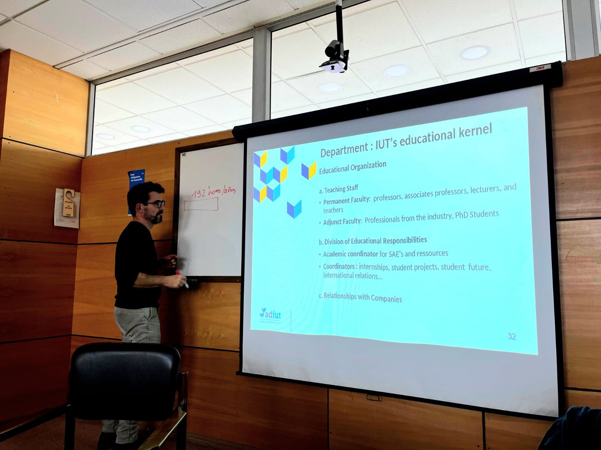 🔋 Impulsando la cooperación franco-chilena en transición energética en Magallanes 🇨🇱🤝🇫🇷

La semana pasada, expertos franceses de la <a href="/ADIUTofficiel/">Assemblée des Directeurs d'IUT - ADIUT</a> visitaron la región de Magallanes para capacitar a profesores de la Universidad de Magallanes y liceos técnicos.