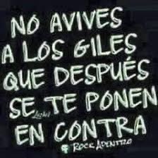 Walvicente23's tweet photo. De los creadores de cría cuervos y te arrancarán los ojos https://t.co/pGVVyw4bel