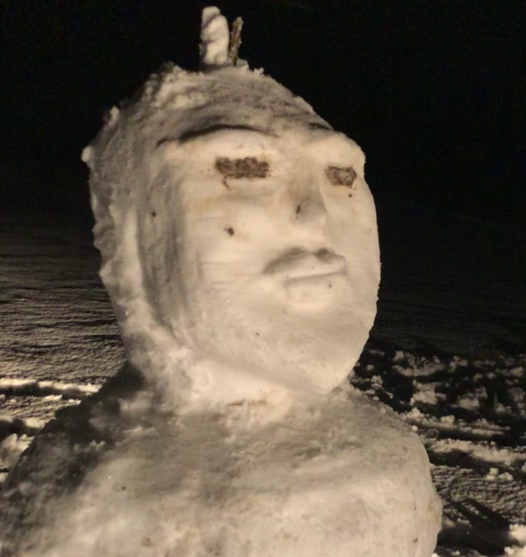 MEWING SNOWMAN tweet media