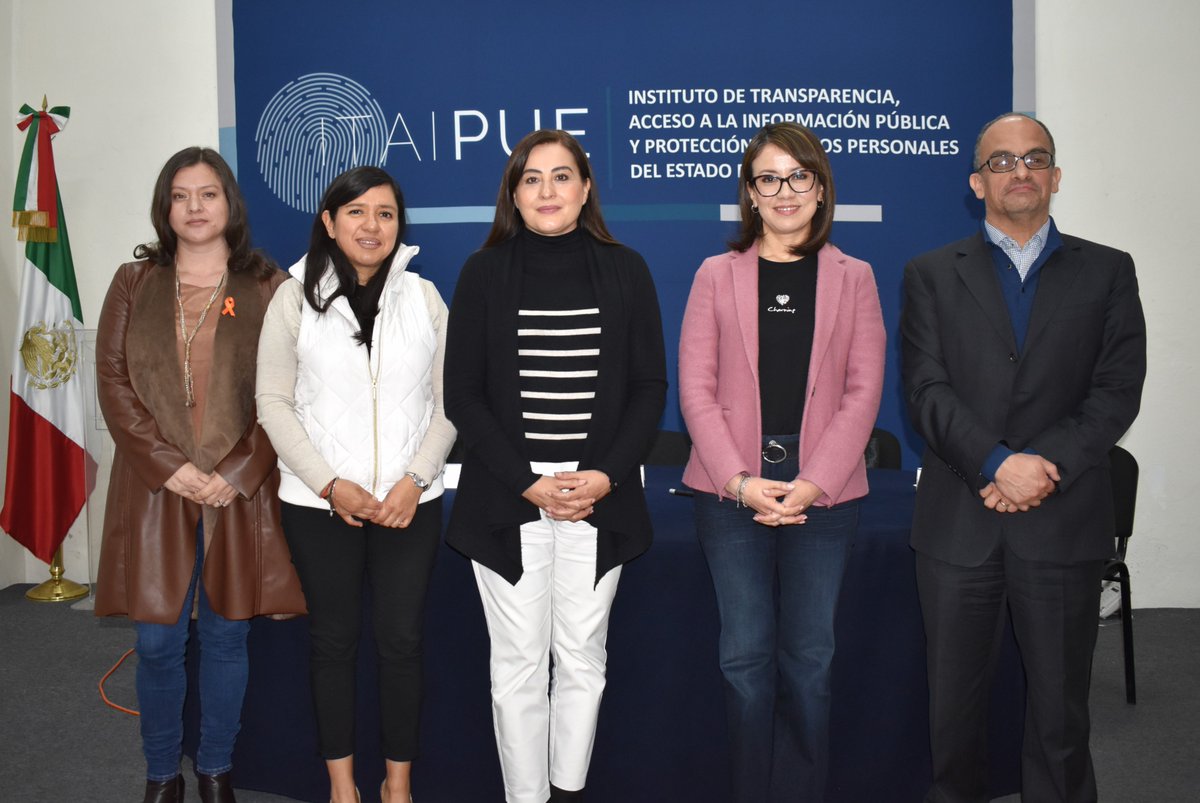 📅 Hoy en el Instituto se llevó a cabo la Sexta Sesión Ordinaria del Consejo Consultivo, en donde la Coordinación General Ejecutiva del ITAIPUE, presentó el "Reporte de Acciones de Capacitación 2024". 👩🏻‍🏫📃

#ITAIPUE🔍 #SesiónOrdinaria #ConsejoConsultivo