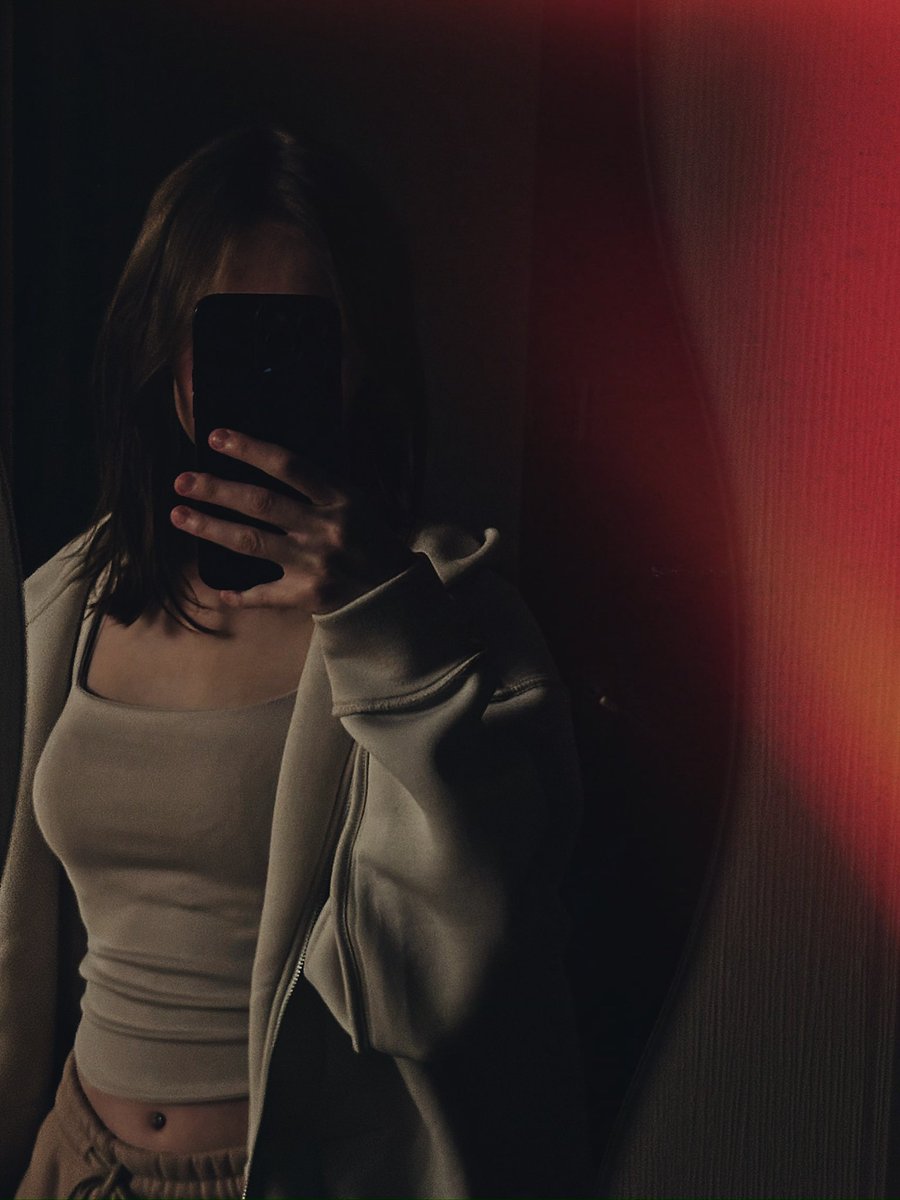 frieda_mch's tweet image. hellu alle zusammen,
wie gehts euch? 
ich dachte ich schaue mal wieder auf twitter vorbei ihr süßen!! &amp;lt;33