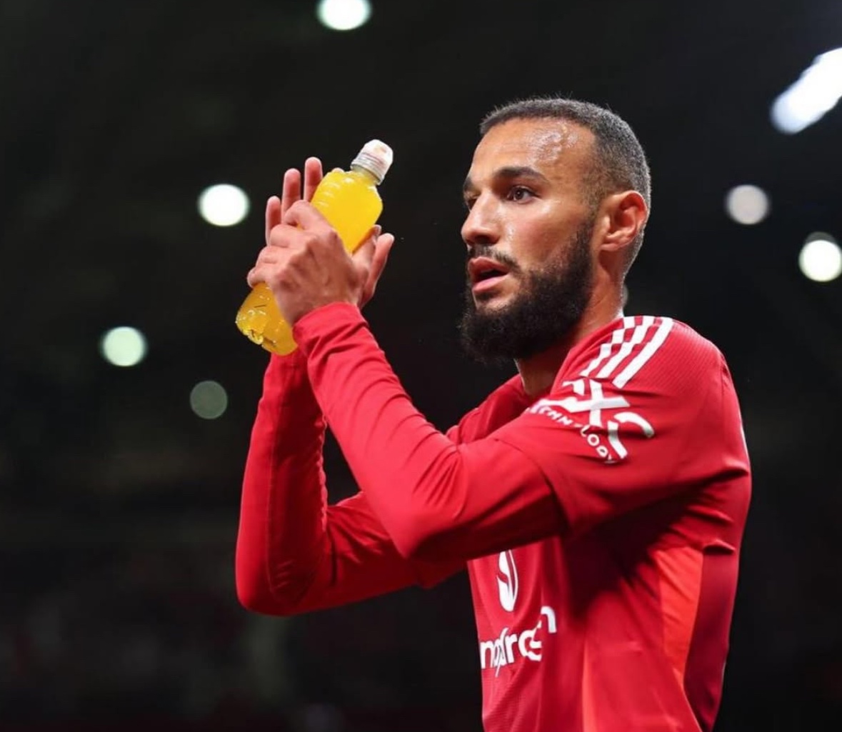 FabrizioRomano's tweet photo. 🔴🇲🇦 Amorim: “Noussair Mazraoui did very well. He is so smart and is so important for us”.

“He can play anywhere and that kind of player is crucial for our future”. https://t.co/nJ8Si0zqep