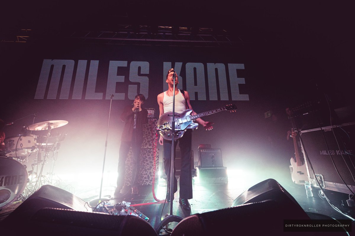 EVOL (@clubevol) on Twitter photo Two amazing, joyous, rockin' sing-a-long homecoming nights with <a href="/MilesKaneMusic/">Miles Kane</a>, drummer <a href="/jwalinetski/">Jennifer Walinetski</a>, special guest @ellismurphy04 and bonus very special guest <a href="/ZutonsThe/">The Zutons</a> Dave McCabe at <a href="/artsclublpool/">Arts Club Liverpool</a> this past Thursday & Friday. Absolutely boss scenes -x-
πΈ <a href="/dirtyroknroller/">Fi π·</a> Two amazing, joyous, rockin' sing-a-long homecoming nights with <a href="/MilesKaneMusic/">Miles Kane</a>, drummer <a href="/jwalinetski/">Jennifer Walinetski</a>, special guest @ellismurphy04 and bonus very special guest <a href="/ZutonsThe/">The Zutons</a> Dave McCabe at <a href="/artsclublpool/">Arts Club Liverpool</a> this past Thursday & Friday. Absolutely boss scenes -x-
πΈ <a href="/dirtyroknroller/">Fi π·</a>