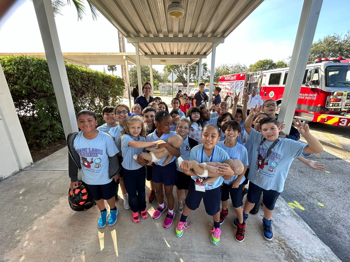 MiamiDadeFire's tweet image. Last week, #MDFR participated in Miami Lakes K-8’s Career Day. The #MDFRHELP team presented valuable life and fire safety information to the children and provided a tour of our “Big Red” #Engine3. The team had a great time engaging with the children and showing them what it’s