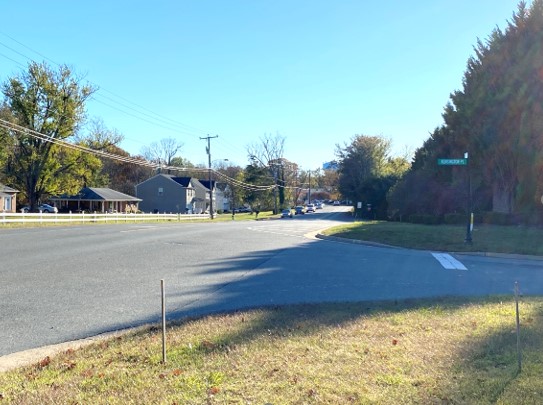 Bike &amp; pedestrian connector project in the City of Fredericksburg begins Dec. 3. 

Project will extend a paved shared use path along the north side of Lafayette Blvd. between Twin Lake Dr. &amp; St. Paul Street. 

Read more conta.cc/4g383X9