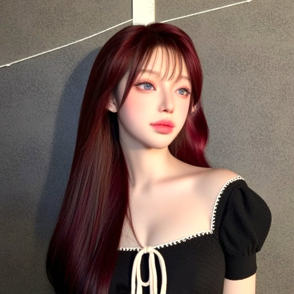 seazpt's tweet image. when the real meet the copycat: