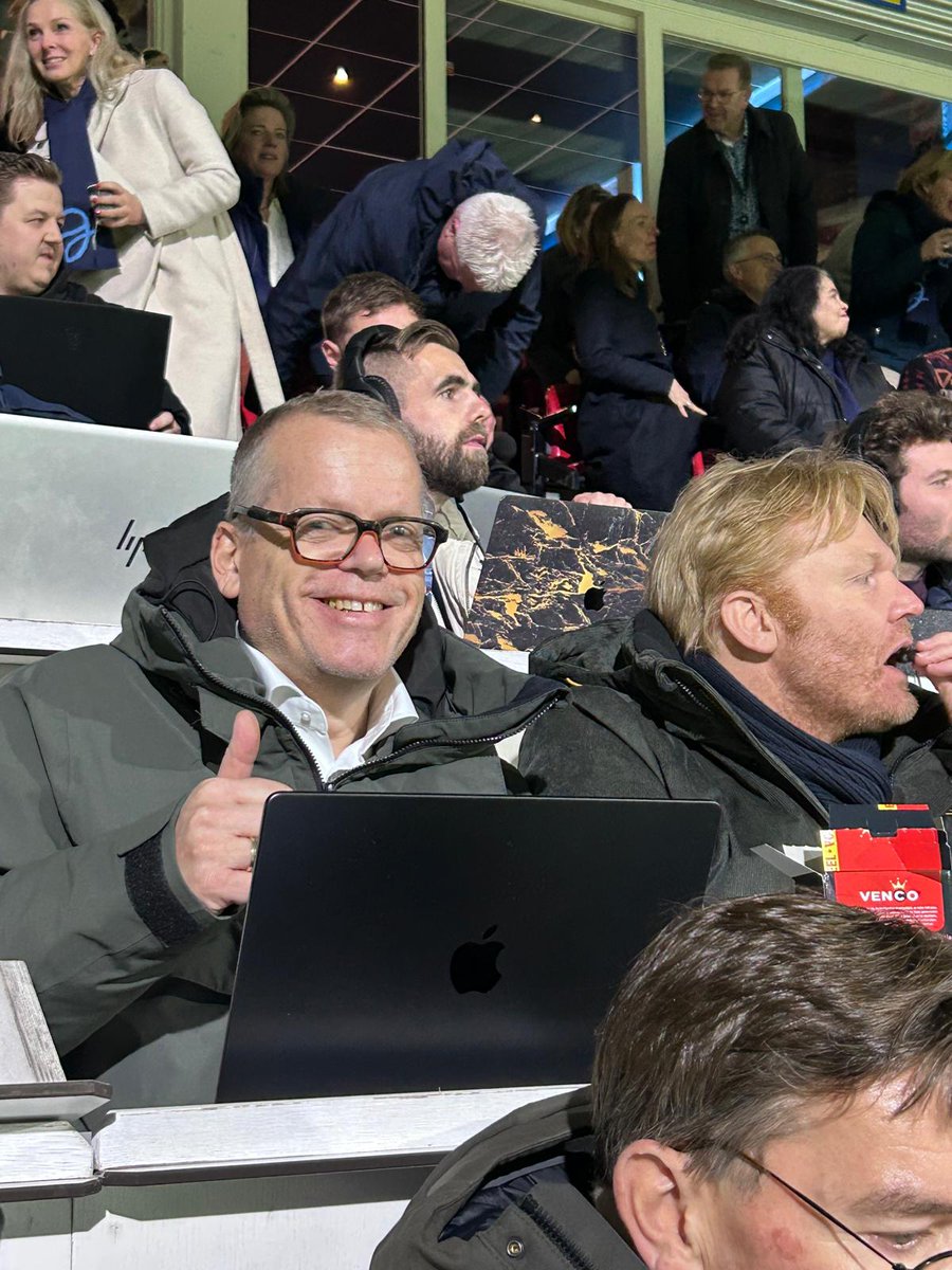 Knabbel en Babbel terug op De Oude Meerdijk. Neem jij de volgende keer een microfoon mee <a href="/nielsdijkhuizen/">Niels Dijkhuizen</a>, dan doe ik een koptelefoon...