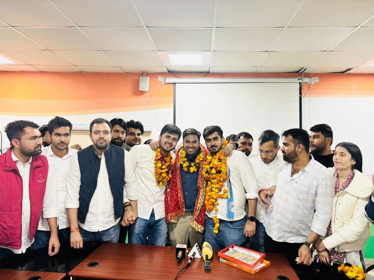 Hruthik Ravi (@hruthik_ravi) on Twitter photo #DUSU_Elections_2024 after 7 years NSUI returns to DU .Heartiest congratulations to NSUI's Raunak Khatri and Lokesh Choudhary for securing the position in the DUSU elections! This incredible victory is a testament to the dedication of our president <a href="/varunchoudhary2/">Varun Choudhary</a> #DUSU_Elections_2024 after 7 years NSUI returns to DU .Heartiest congratulations to NSUI's Raunak Khatri and Lokesh Choudhary for securing the position in the DUSU elections! This incredible victory is a testament to the dedication of our president <a href="/varunchoudhary2/">Varun Choudhary</a>
