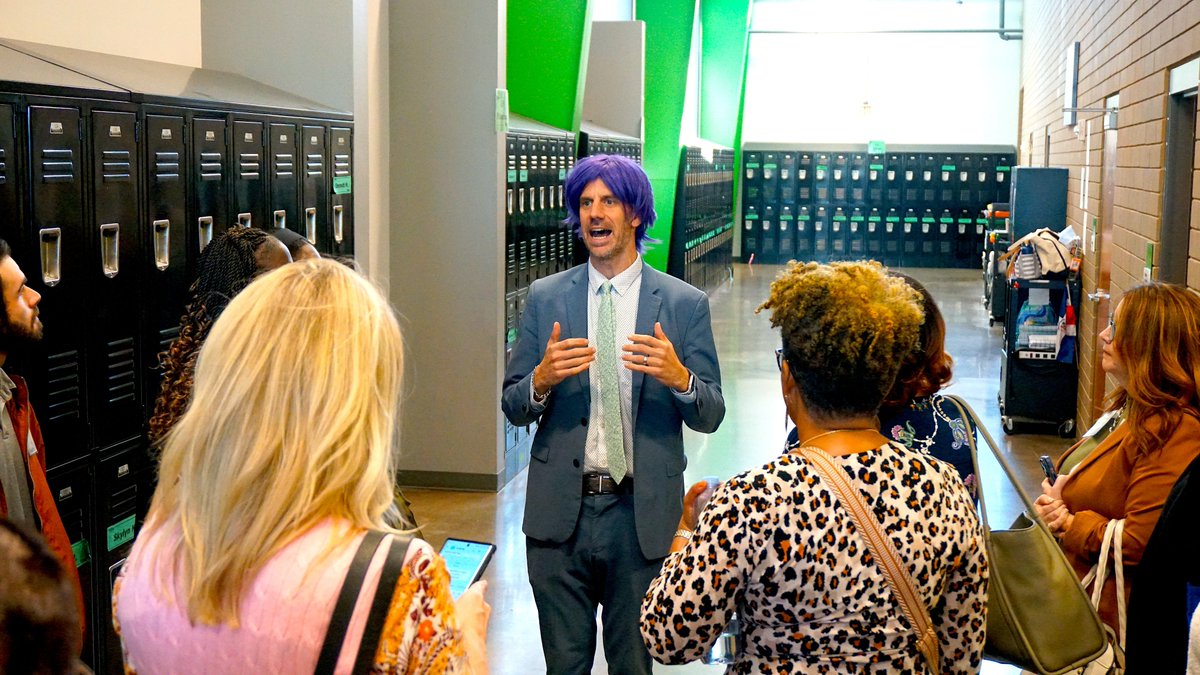 TheAllianceBR's tweet photo. We sent the CHANGEMAKERS back to school! Sometimes learning starts with watching how others learn. Our current cohort visited three South BR schools last week and witnessed how different schools deliver education differently. We're building a strong team of education advocates! https://t.co/vI0yEvt9TS