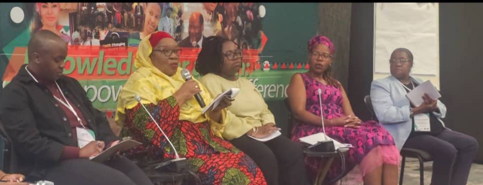 SAfAIDS's tweet image. SAfAIDS convened a Regional Policy Advocacy Townhall. Political, traditional &amp;amp; religious leaders, diverse young people &amp;amp; regional civil society allies, collectively reflected on strides made towards addressing policy barriers to safe abortion access.
#SupportChoice #SRHR4All