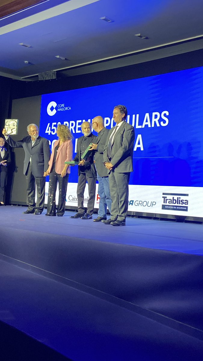 El 'Premi Periodisme i Comunicació' de COPE recae en el valor y poder de la imagen periodística

📷🎥El cámara de TVE Vicens Matas y los fotógrafos Tomás Monserrat y Torrelló son tres periodistas gráficos que marcaron una época #PremisPopularss2024