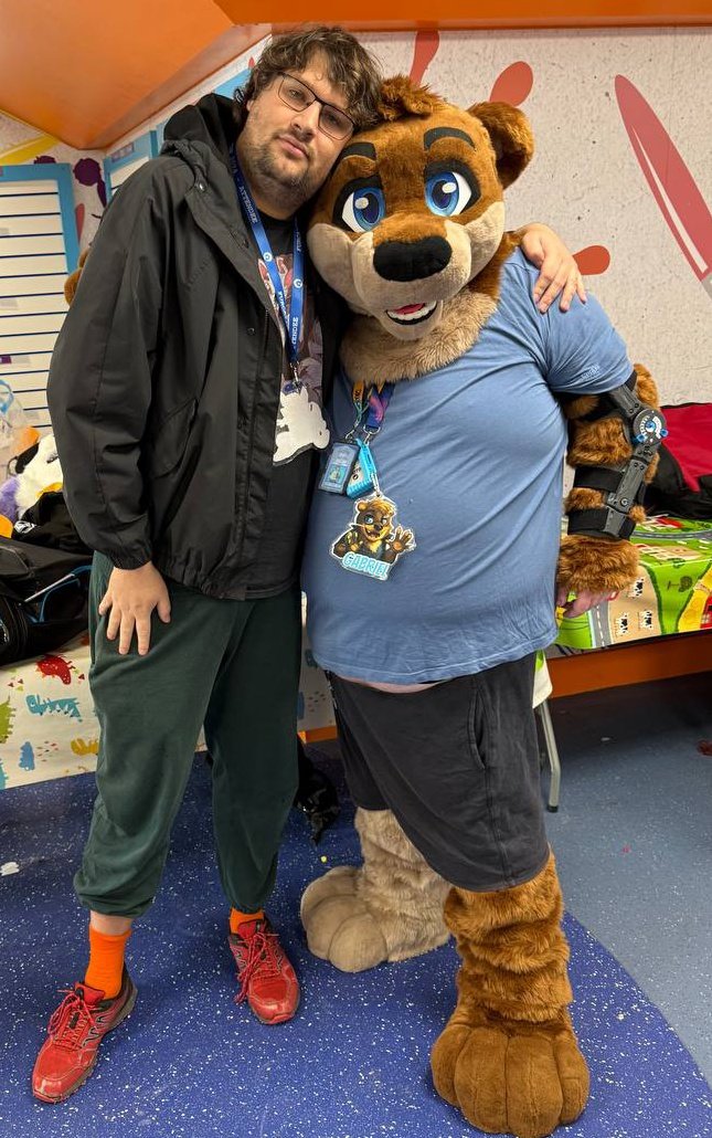gabriel at #scotiacon (gabrielotter.bsky.social) (@round_otter) on Twitter photo here comes the boy!!!! #furcation
🪡 <a href="/ToshiTokiStudio/">🏙️ Toshi Toki 🏙️</a>
📸 <a href="/Polytherian/">Flux - 🇨🇦 🇬🇧 🔜 Voodoo & Pawsome2025</a>
🔶️ <a href="/RubberJester/">Jester ♦️♠️♥️♣️</a> here comes the boy!!!! #furcation
🪡 <a href="/ToshiTokiStudio/">🏙️ Toshi Toki 🏙️</a>
📸 <a href="/Polytherian/">Flux - 🇨🇦 🇬🇧 🔜 Voodoo & Pawsome2025</a>
🔶️ <a href="/RubberJester/">Jester ♦️♠️♥️♣️</a>