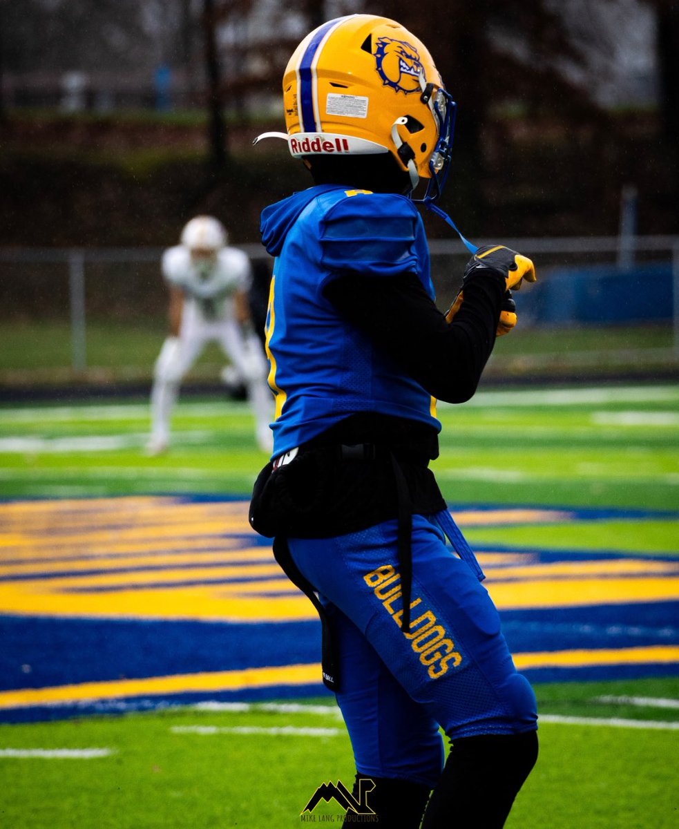 Jordan Reid (@jordy4reid) on Twitter photo Here Are My FULL Sophomore Season Highlights‼️
(hudl.com/v/2QreNR)
<a href="/WHCoachGreen/">Coach Green</a>
<a href="/wpialsportsnews/">WPIAL Sportsmen</a> <a href="/PA_TodaySports/">PA Today</a> <a href="/210ths/">2Tenths Speed & Agility</a> <a href="/coachtyler34/">Delbert Tyler II</a> <a href="/RMatviko/">Ryan Matviko</a> <a href="/NSchroeder412/">Nick Schroeder</a> <a href="/CoachTerryPSU/">Terry M. Smith</a> <a href="/CoachBlaineStew/">Blaine Stewart</a> <a href="/Backendcoach12/">ShaDon Brown</a> <a href="/coachwil_412/">Ball So Hard</a> <a href="/coachcsanders/">Cory Sanders</a> <a href="/CoachBGasser/">Bryan Gasser</a> <a href="/DWalls2ND/">Darrin Walls</a> Here Are My FULL Sophomore Season Highlights‼️
(hudl.com/v/2QreNR)
<a href="/WHCoachGreen/">Coach Green</a>
<a href="/wpialsportsnews/">WPIAL Sportsmen</a> <a href="/PA_TodaySports/">PA Today</a> <a href="/210ths/">2Tenths Speed & Agility</a> <a href="/coachtyler34/">Delbert Tyler II</a> <a href="/RMatviko/">Ryan Matviko</a> <a href="/NSchroeder412/">Nick Schroeder</a> <a href="/CoachTerryPSU/">Terry M. Smith</a> <a href="/CoachBlaineStew/">Blaine Stewart</a> <a href="/Backendcoach12/">ShaDon Brown</a> <a href="/coachwil_412/">Ball So Hard</a> <a href="/coachcsanders/">Cory Sanders</a> <a href="/CoachBGasser/">Bryan Gasser</a> <a href="/DWalls2ND/">Darrin Walls</a>