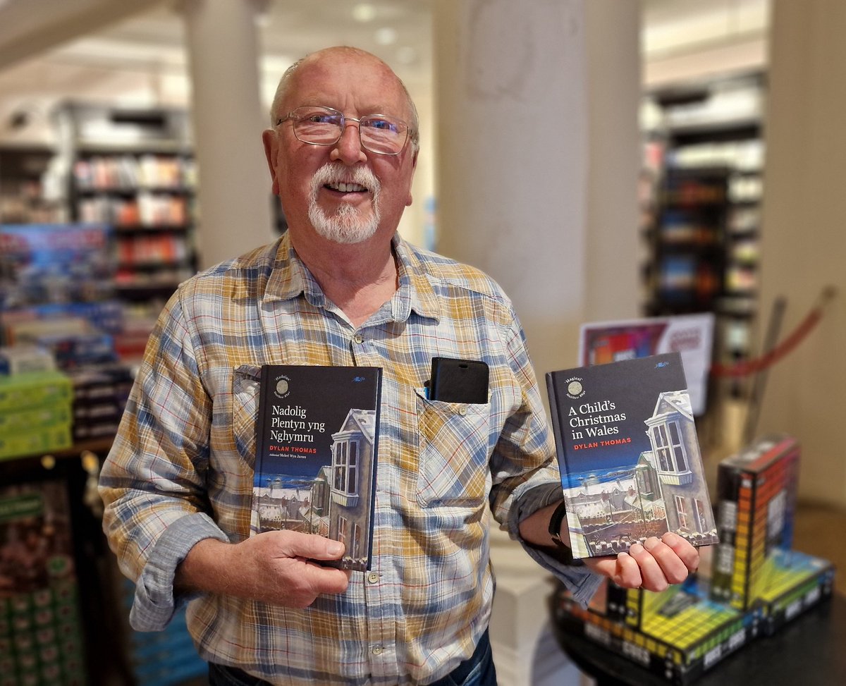 Doors closed 2.5 hours ago. 

Thanks ever so much to John Upton, illustrator of a beautiful new edition of A Child's Christmas in Wales (available in Welsh and English) for popping in.

John has signed all of our stock!