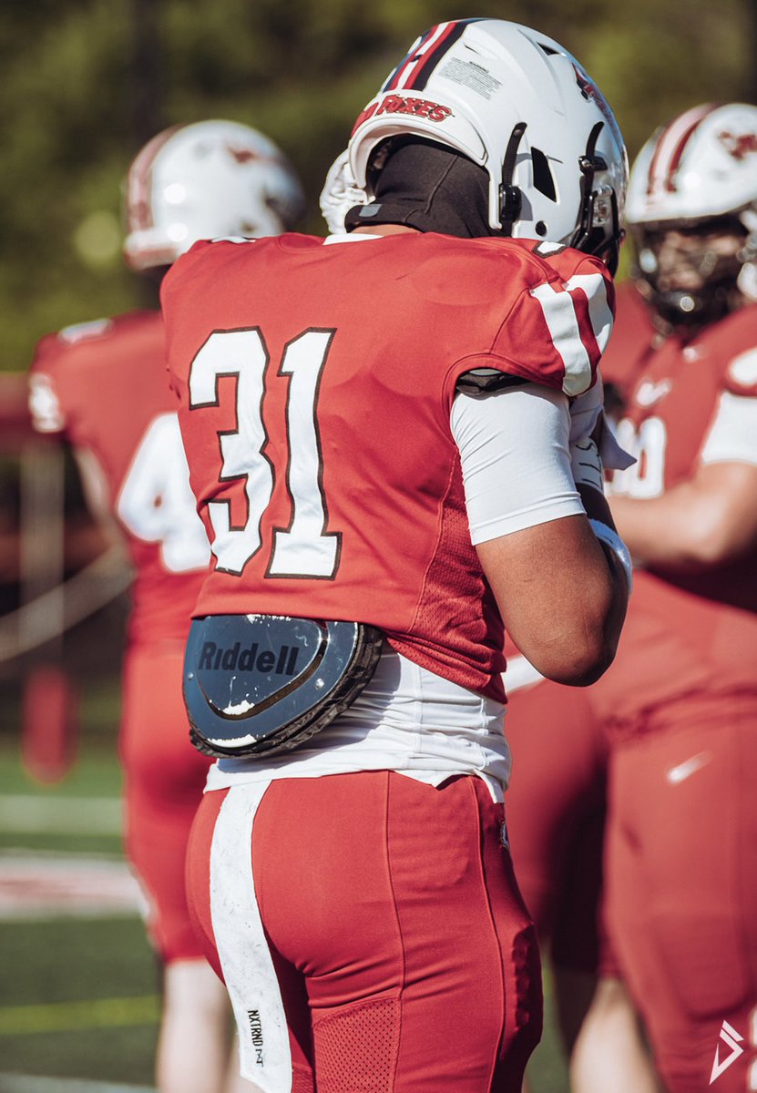 KanyeDavis315's tweet photo. Thank you Marist❤️ Red Fox 5L🦊🫡 https://t.co/bAmqz3w23I