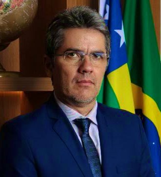 NewsLiberdade's tweet photo. 🚨URGENTE - Dr Paulo Faria, advogado de Daniel Silveira, vai aos EUA e denuncia abusos de Moraes na OEA e a parlamentares americanos!

Daniel está preso há 37 dias além do prazo legal para ter o direito de cumprir o restante da pena em liberdade. https://t.co/VEkg9FbFw0