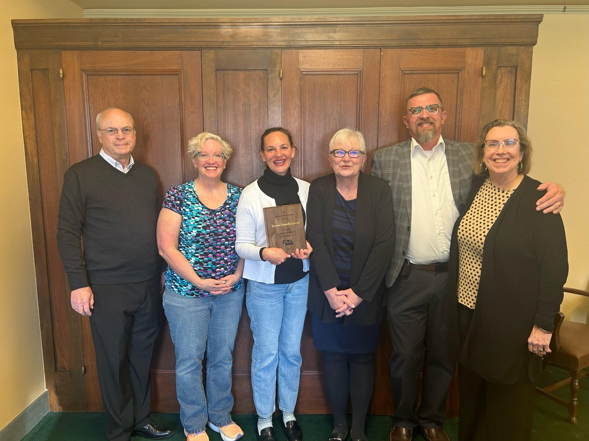 NebLibraries's tweet image. Today the NLA Advocacy Committee presented the prestigious Advocacy Award to Senator Danielle Conrad of Lincoln! 🏆