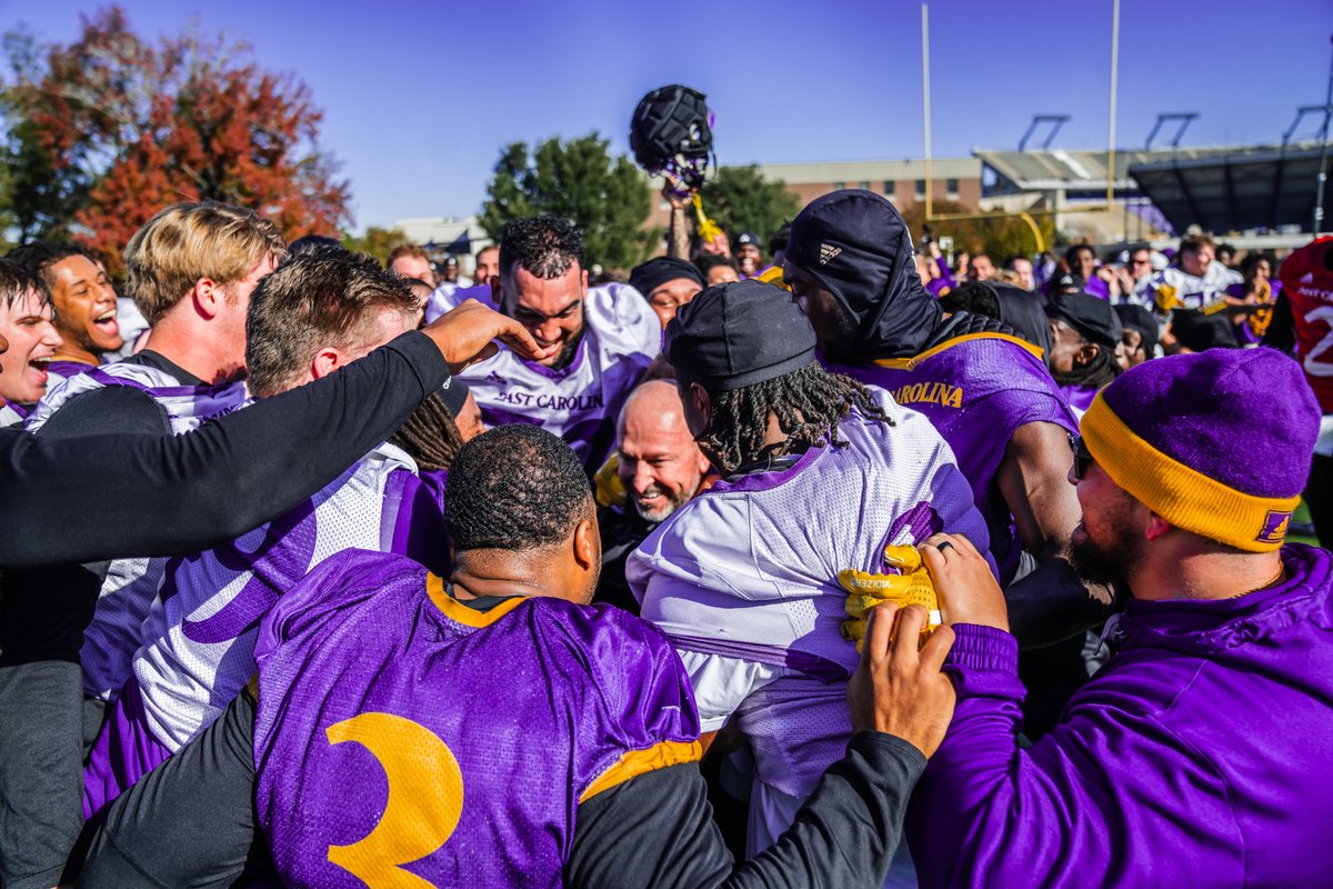 East Carolina Pirates tweet media