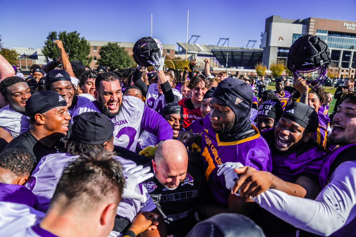 East Carolina Pirates tweet media