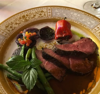 TheWexMedRctr's tweet photo. 🌆 Working at Wexner 🌆
Columbus’s Hidden Gem: 
The Refectory Restaurant &amp; Wine Shop ✨ 

Savory French-American cuisine, award-winning wines, &amp; live jazz! 🍷
📍 1092 Bethel Rd, Columbus, OH
More info: https://t.co/X02QqTGYUA

#WhyWorkWexner #ColumbusEats #ColumbusAdventures https://t.co/JlfbIVwlmU