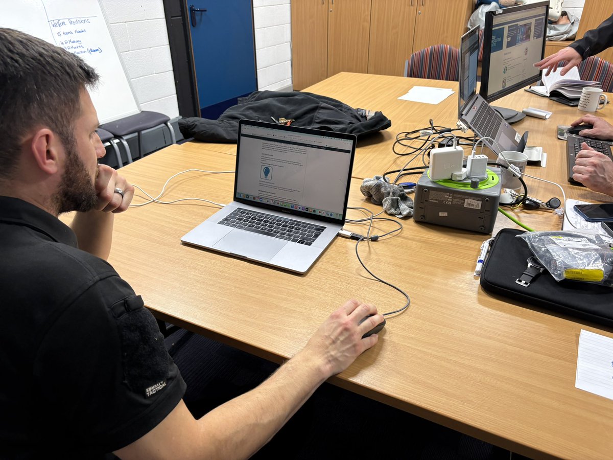 Hazard profiling already being done by <a href="/BARBSAR_04/">Adrian Cunningham</a>  <a href="/surflifesaving/">Surf Life Saving GB</a>  working with <a href="/SWLifeguards/">SWLifeguards</a>  #flood team <a href="/bbcmtd/">BBC Midlands</a> <a href="/bbchw/">BBC Hereford & Worcester</a> - local team working together with #Fire