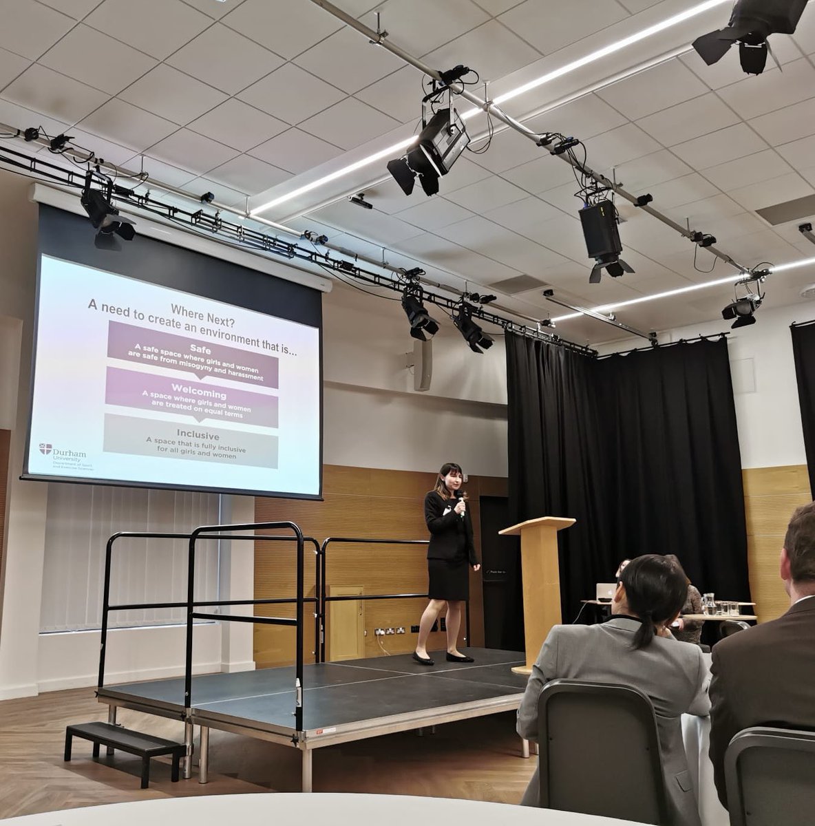 Stacey Pope (@staceypope20) on Twitter photo And that concludes our Leading Researchers Programme with <a href="/64M_Artists/">64 Million Artists</a> and who better to go on this journey with than the amazing <a href="/T_L_WilliamsPhD/">Toni Williams</a>. So many fantastic ideas from
<a href="/durham_uni/">Durham University</a> at todays Ideas Summit! And that concludes our Leading Researchers Programme with <a href="/64M_Artists/">64 Million Artists</a> and who better to go on this journey with than the amazing <a href="/T_L_WilliamsPhD/">Toni Williams</a>. So many fantastic ideas from
<a href="/durham_uni/">Durham University</a> at todays Ideas Summit!