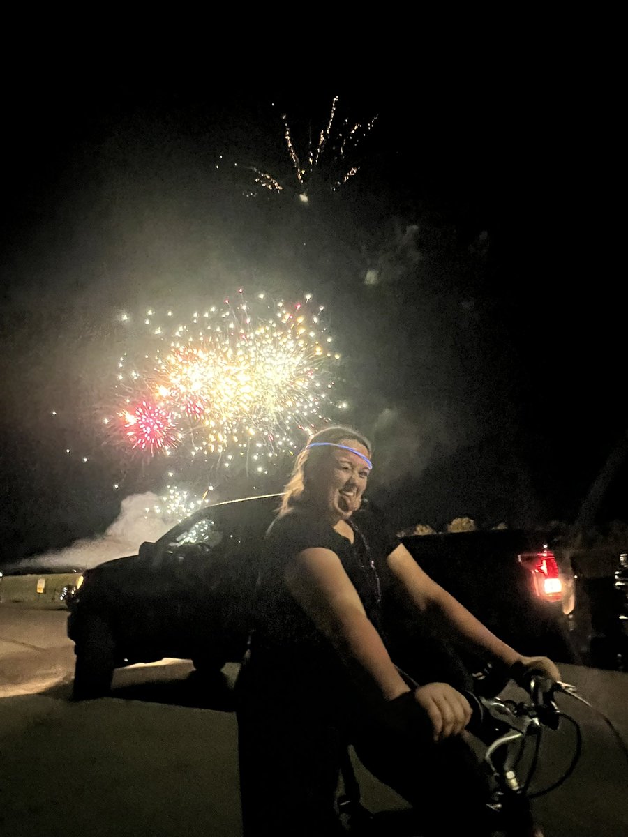 day 17 of gratitude snaps and today I am grateful for my great friend Charley Perkins. She is such a positive and kind person. #vpgratitude <a href="/vphsleadership/">Valley Park Leadership Program</a>