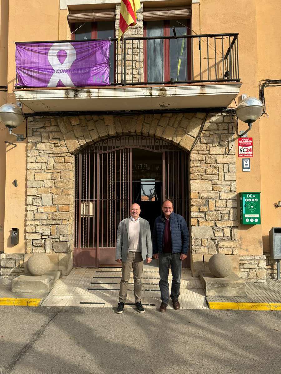 IgnasiPratSarri's tweet photo. 📍 Content d’haver pogut visitar #LaFuliola i #Penelles, de la mà dels respectius alcaldes @ferrercarrera11 i @EloiBergos. Dos municipis molt diferents, però cadascun d’ells coneix i executa extraordinàriament bé el que volen i necessiten les famílies del seu poble. Molts ànims i felicitats per la feinada que feu cada dia!