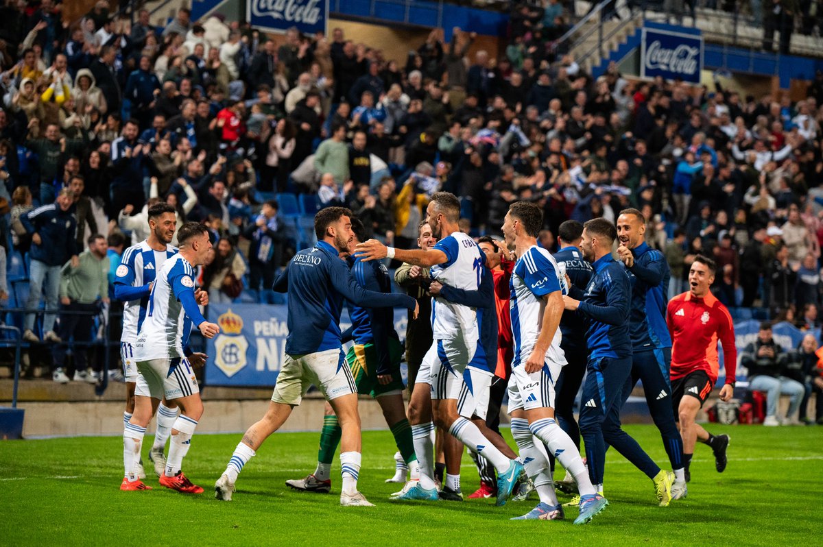 daviddelpozo_8's tweet photo. Rendirse no es cuestión onubense!! 💙🤍

Otra noche mágica!! 🏟️🤩🌪️

@recreoficial https://t.co/E74SCrL7f6