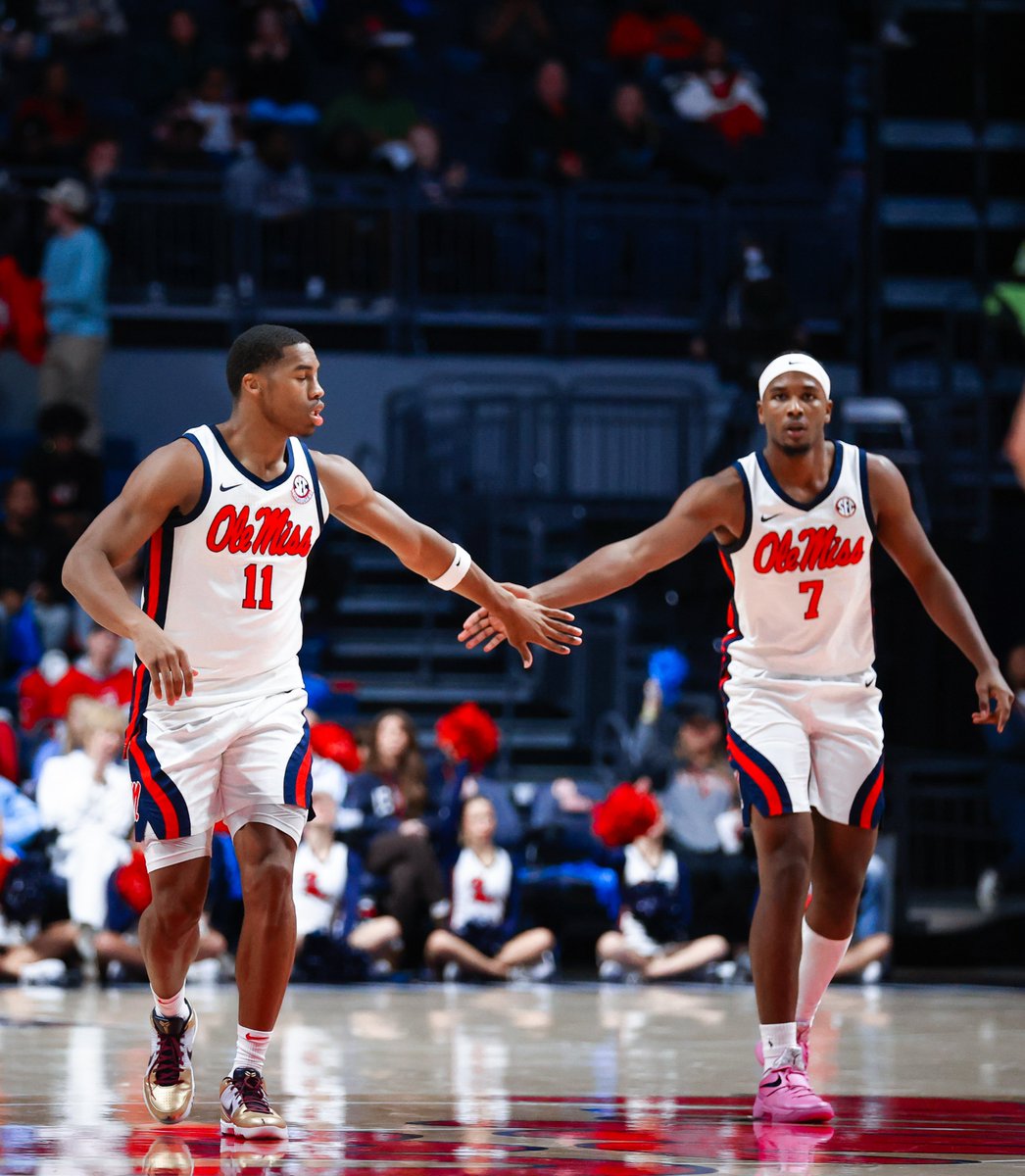 OleMissSports's tweet photo. Ranked Rebs 🗣️

Ole Miss is one of two schools to currently hold a top 25 spot in the AP poll in FB, MBB, and WBB! https://t.co/gav6paiSQz