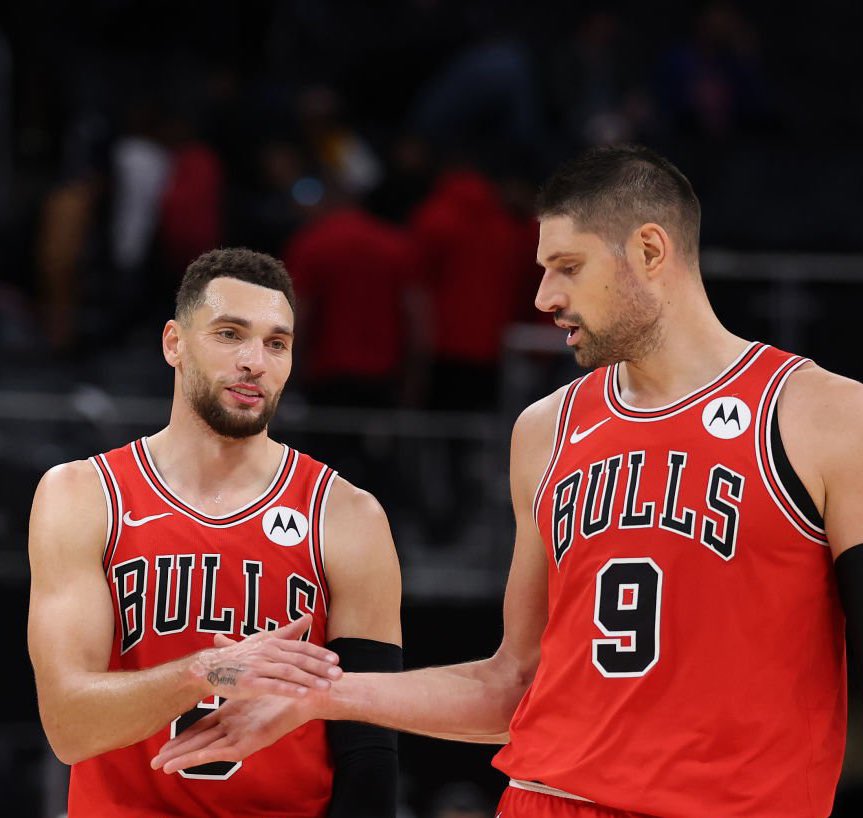TheDunkCentral's tweet photo. The Chicago Bulls are looking to trade Zach LaVine and Nikola Vucevic, per @JCowleyHoops https://t.co/7zJ46585li