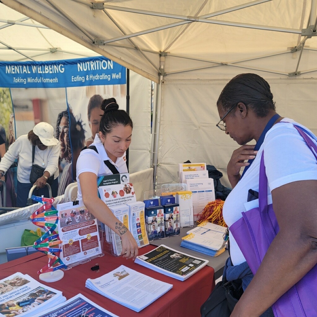 KECKSchool_USC's tweet photo. Teaming up with University Relations, @uscnorris, and @SoCalCTSI we proudly participated in LA’s largest street festival, Taste of Soul, bringing health information and resources directly to the Crenshaw community. 🏥🎶

#CommunityFirst #USCOutreach #TasteOfSoul https://t.co/eVwiWIczVs